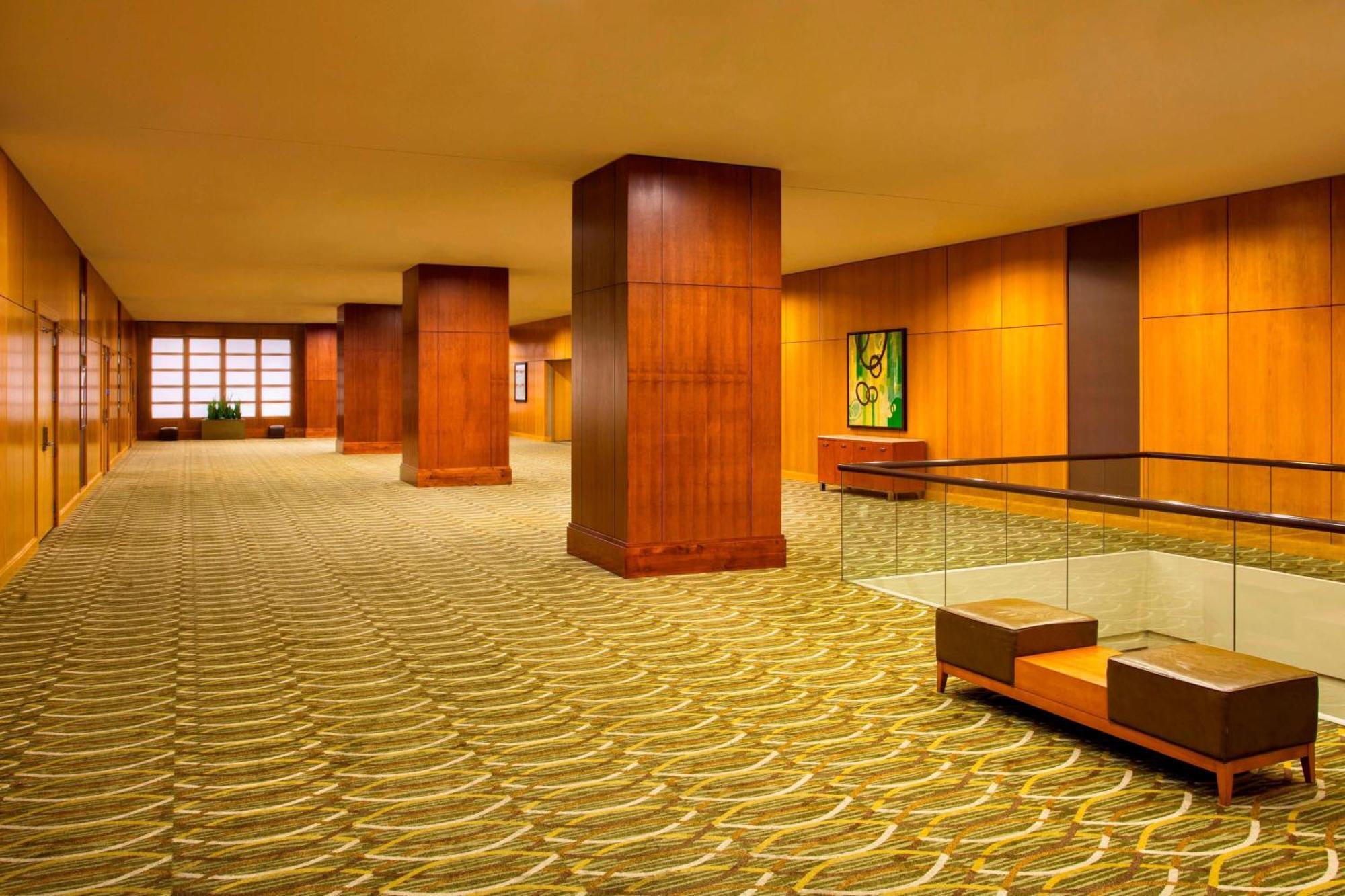The Westin Цинциннати Экстерьер фото